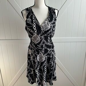 Jennifer Lopez Black & White Chain Print Sleeveless Dress – Size M